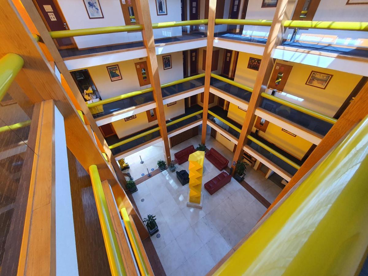 Hotel Alcampo Miranda Exteriér fotografie